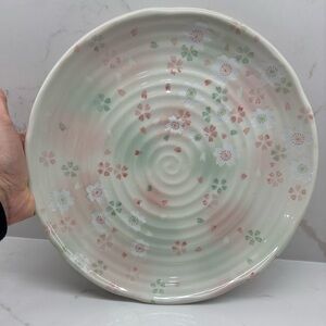 Japanese 11.5” Pink Green Hearts Sakura Cherry Blossom Platter Japan Spiral